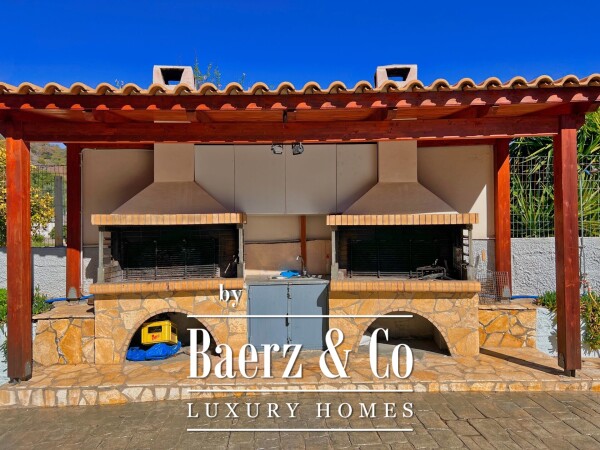 photo 23 1535350 - Residential complex For sale, Loutraki-Perachora, 1.079 sq.m., €1.350.000