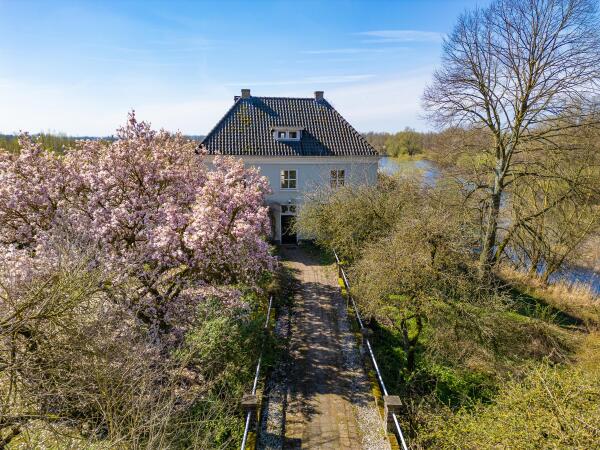 photo 72 Duffeltdijk 9