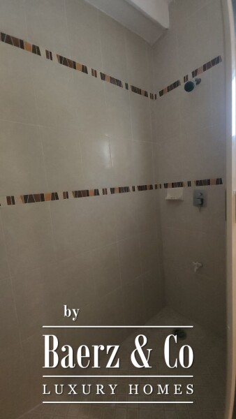 photo 18 17 894