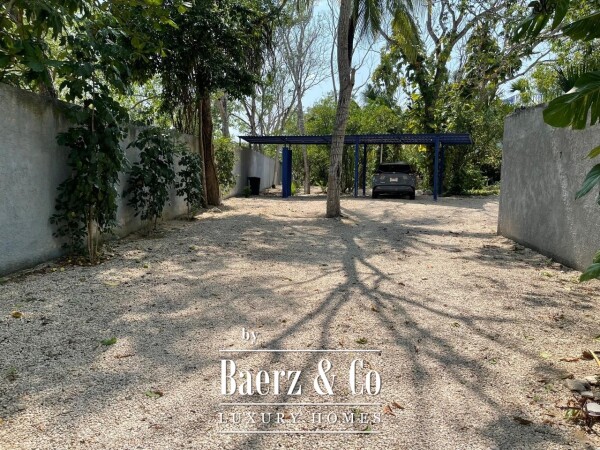 photo 11 Calle 12  localidad Yalcon, Valladolid 41B