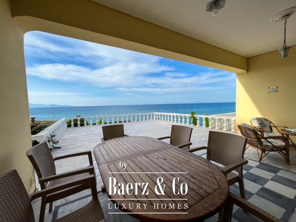 photo 16 Venetian Mansion with Private Shoreline - Tragaki, Zakynthos