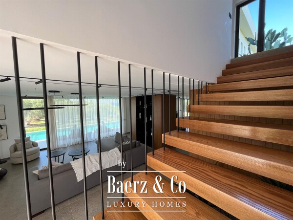 photo 12 Impeccable Sea front Villa on Zakynthos’ Eastern Coastline - Tragaki, Zakynthos