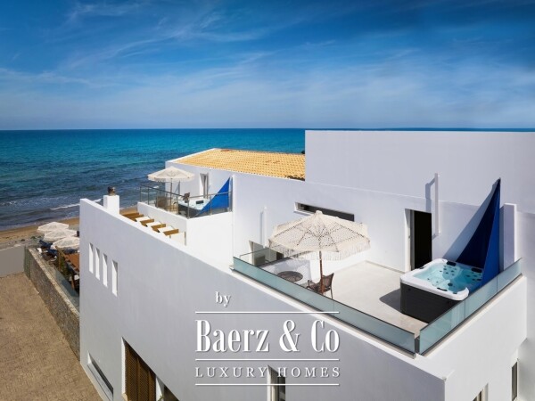 photo 1 LUXURY BEACHFRONT VILLA – HERAKLION, CRETE