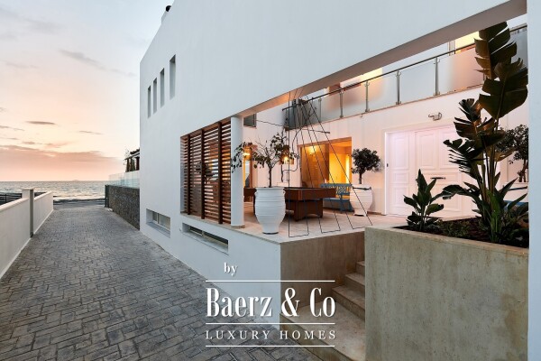 photo 7 LUXURY BEACHFRONT VILLA – HERAKLION, CRETE