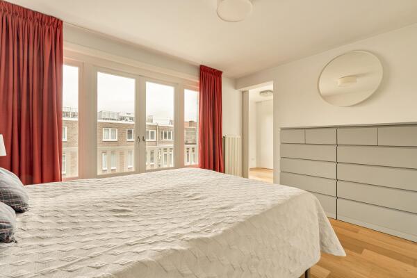 photo 28 Milletstraat 42 3