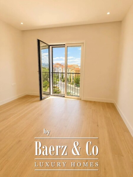 photo 7 Luxurious Apartment with a Pool and a Sea View on the Coast of Montenegro