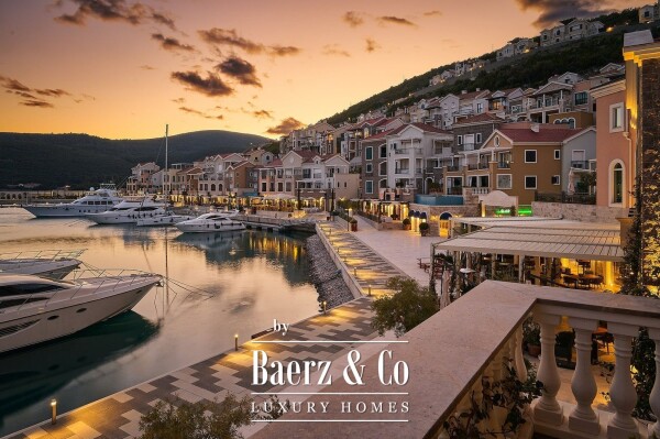 photo 4 Luxurious Duplex Apartment with a Sea View on the Coast of Montenegro