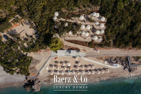 photo 9 Luxurious Duplex Apartment on the Coast of Montenegro