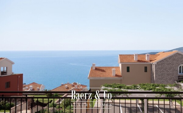 photo 15 Luxurious Duplex Apartment on the Coast of Montenegro