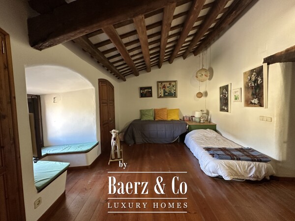 photo 46 Stone House in Monells