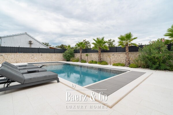 photo 23 Zadar, Žerava - Luxury Stone Villa of Approx. 360 m², 5 En-Suite Bedrooms, Heated Infinity Pool