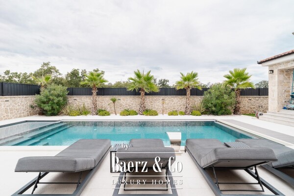 photo 31 Zadar, Žerava - Luxury Stone Villa of Approx. 360 m², 5 En-Suite Bedrooms, Heated Infinity Pool